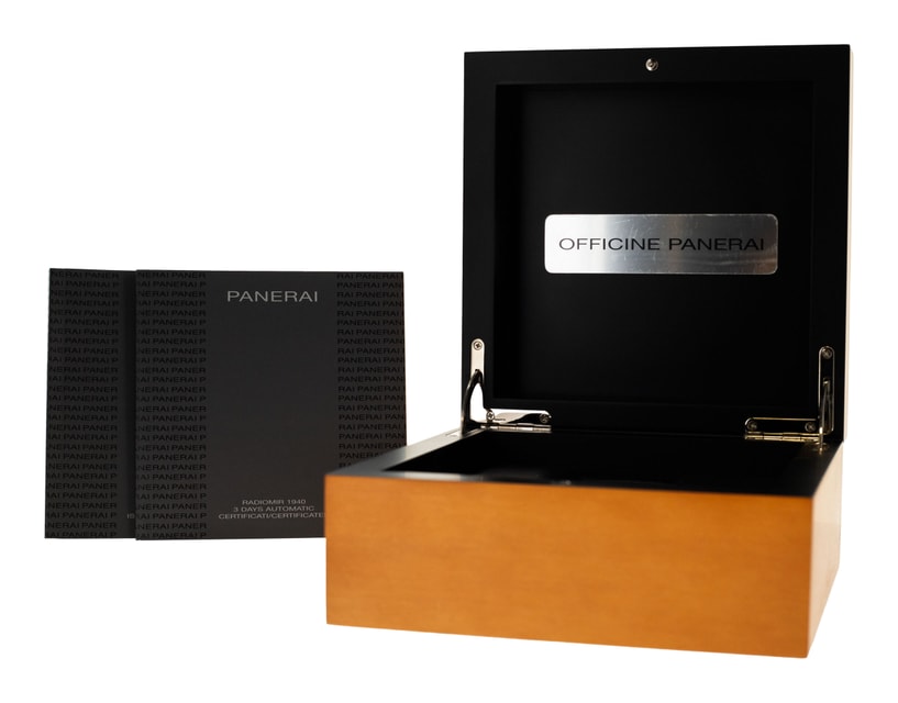 Panerai Radiomir Automatic PAM00620 Image 6